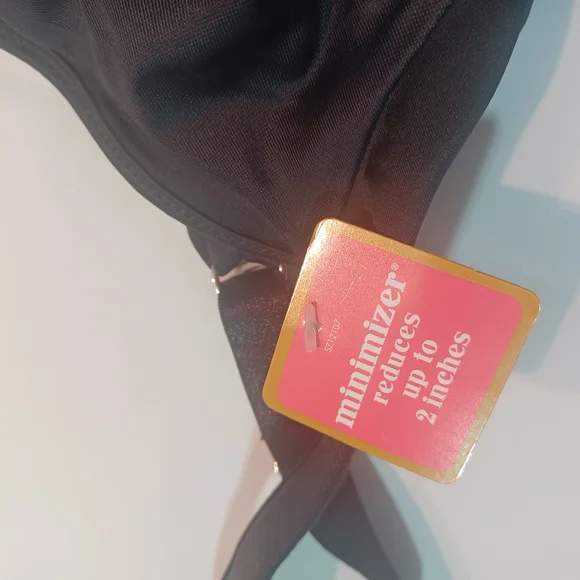 Lilyette Minimizer Black Bra - Picture 3 of 8